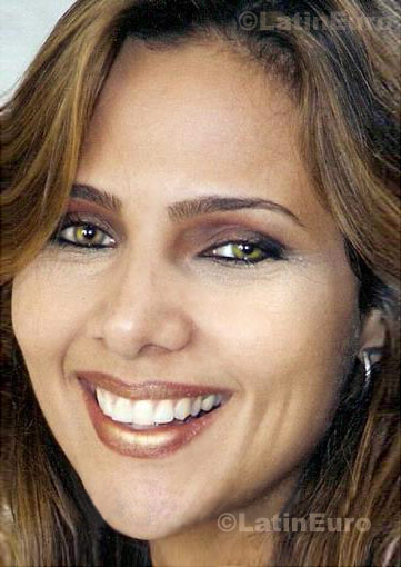 Date this funny Brazil girl Alexandra from Itu B525