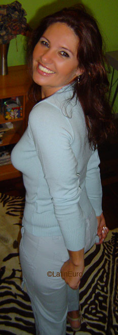 Date this lovely Brazil girl Nelsi from BLUMENAU B5253