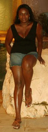 Date this sultry Brazil girl Roberta from SAO PAULO B5345