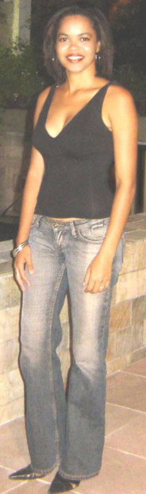 Date this nice looking Brazil girl Gerusya from SALVADOR B5361