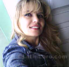 Date this cute Brazil girl Ana from Itanhaem B550