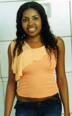 Date this tall Brazil girl Adriana from RECIFE B5590