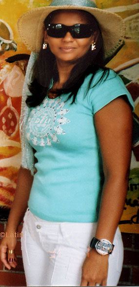 Date this sensual Brazil girl Monica from NATAL B5611