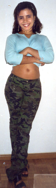 Date this hard body Brazil girl Diana from CAMPO LIMPO B5686