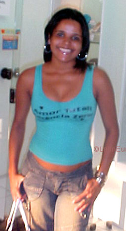 Date this cute Brazil girl Cristiane from SALVADOR B5779