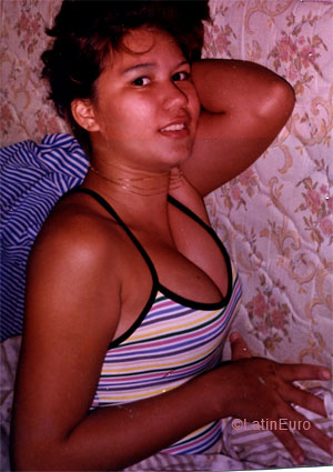 Date this hot Brazil girl Mara from MANAUS B5795