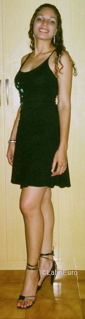 Date this hot Brazil girl Debora from PORTO VELHO B5957