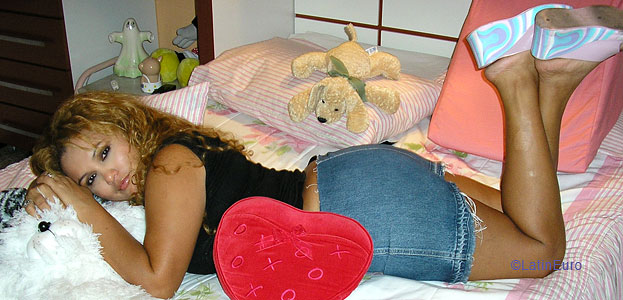Date this passionate Brazil girl Laena from FORTALEZA B5977