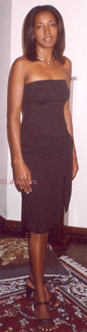 Date this tall Brazil girl Cristina from NITEROI B6035