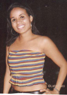 Date this fun Brazil girl Naiana from TERESINA B6055