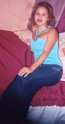 Date this nice looking Brazil girl Euneuza from BRASILIA B6065