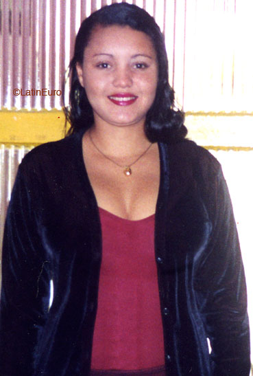 Date this voluptuous Brazil girl 27 from ARACAJU B6079