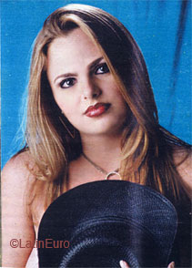 Date this hard body Brazil girl Karina from FORTALEZA B6110
