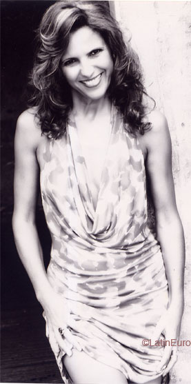 Date this young Brazil girl Ester from CASCAVEL B6128