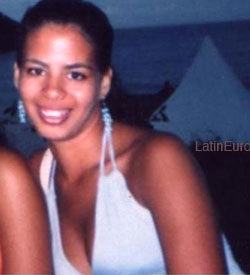 Date this exotic Brazil girl Giselle from RIO DE JANEIRO B6194