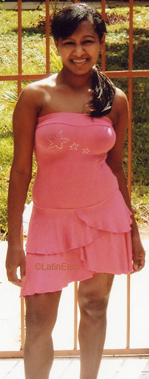 Date this sensual Brazil girl Benedita from BRASILIA B6203