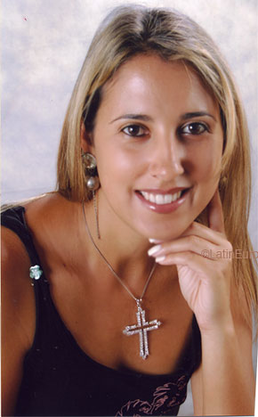 Date this good-looking Brazil girl Mara from PATROCINIO B6406