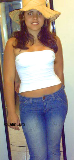 Date this athletic Brazil girl Bruna from LORENA B6423