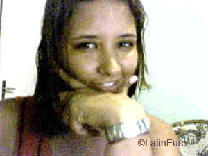 Date this sultry Brazil girl Evellyn from ITABUNA B6435