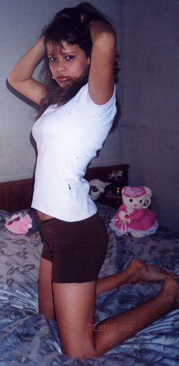 Date this hot Brazil girl Simone from JARDIM B6449