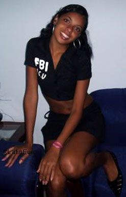 Date this sultry Brazil girl Ivanice from CARATINGA B6594