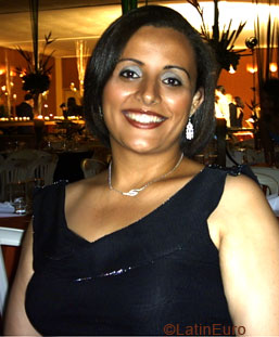 Date this cute Brazil girl Cassilda from JUTAI B6715