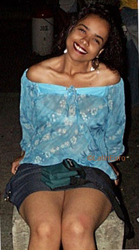 Date this georgeous Brazil girl Juliana from BELO HORIZONTE B6721