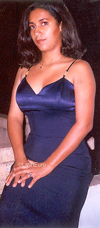 Date this nice looking Brazil girl Fabiana from JACARAU B6722