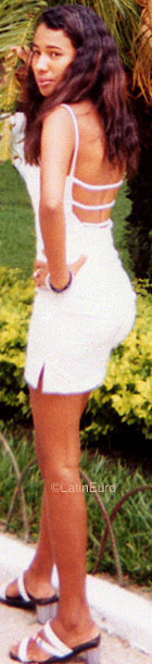 Date this foxy Brazil girl Laudiceia from JARDIM B6736