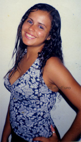 Date this funny Brazil girl Alaine from SANTA TEREZA B6915