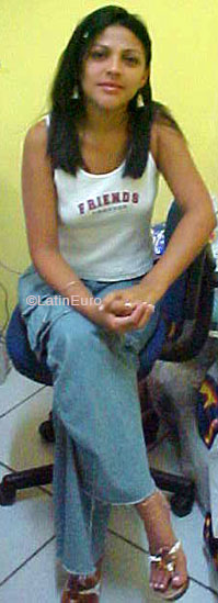 Date this attractive Brazil girl Rozenilde from SAO LUIS B6917