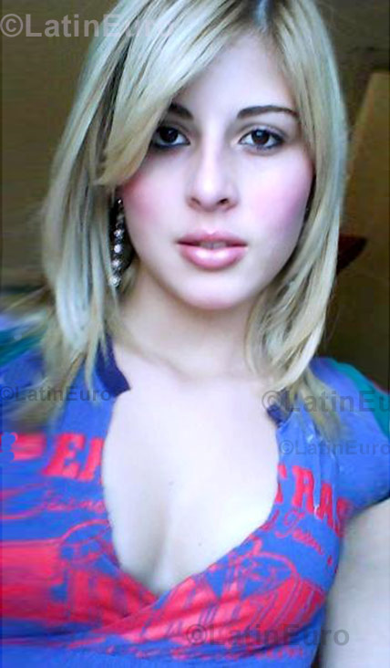 Date this gorgeous Brazil girl Talita from Guarulhos B696