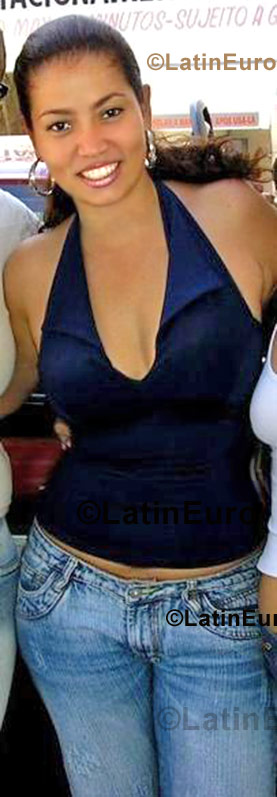 Date this georgeous Brazil girl Lilian from Goiania B698