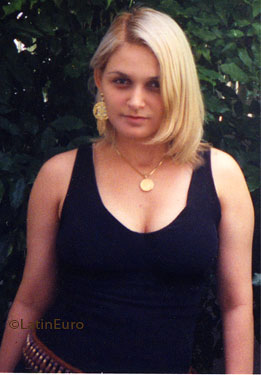 Date this sensual Brazil girl Isabel from RECIFE B6998