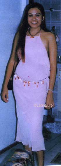 Date this happy Brazil girl Francineide from FORTALEZA B7072