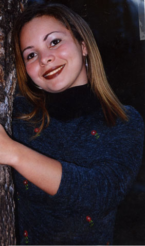 Date this fun Brazil girl Geovana from BRASILIA B7238