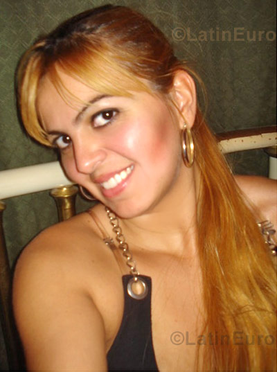 Date this passionate Brazil girl Monique from Rio de Janeiro B724
