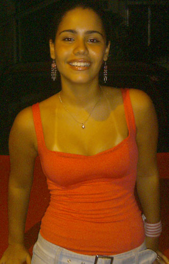 Date this hard body Brazil girl Carla from RIO DE JANEIRO B7260