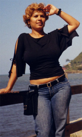 Date this passionate Brazil girl Brigida from SAO VICENTE B7350