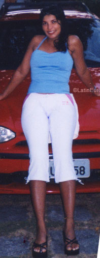 Date this hard body Brazil girl Dalva from BRASILIA B7617