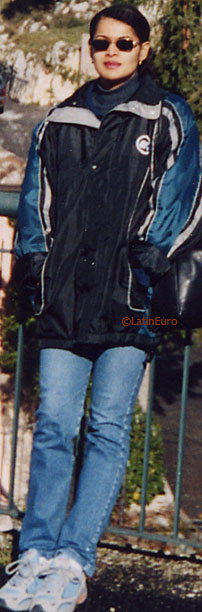 Date this charming Brazil girl Fabiane from LONDRINA B7710