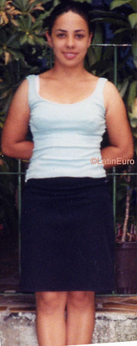 Date this sultry Brazil girl Suelen from SAO PAULO B7841