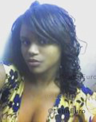 Date this tall Brazil girl Thattyelly from Juiz de Fora B805