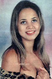 Date this sensual Brazil girl Daniela from  B8125