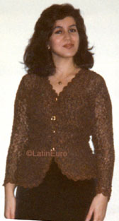 Date this happy Brazil girl Meire from SAO PAULO B8213