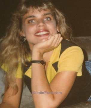 Date this lovely Brazil girl Luciene from ITABUNA B8245