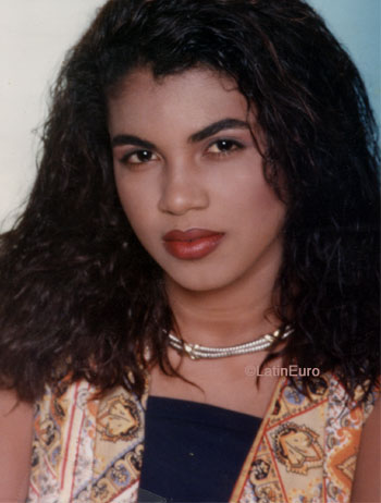 Date this beautiful Brazil girl Silvana from CONTAGEM B8263