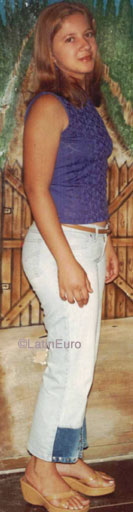 Date this tall Brazil girl Daniela from MANAUS B8318