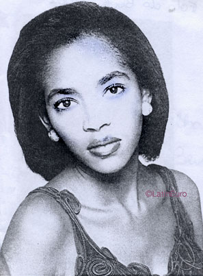 Date this sultry Brazil girl Fernanda from POA B8402