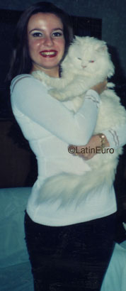 Date this beautiful Brazil girl Cristina from SAO PAULO B8430